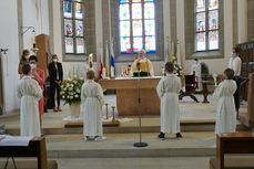 Feier der 1. Heiligen Kommunion in Sankt Crescentius (Foto: Karl-Franz Thiede)